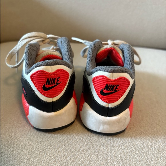 Nike Air Max Sneakers - Picture 4 of 8